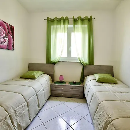 Penzion House Anna For Max 13 Persons In Porec, Pet Friendly *